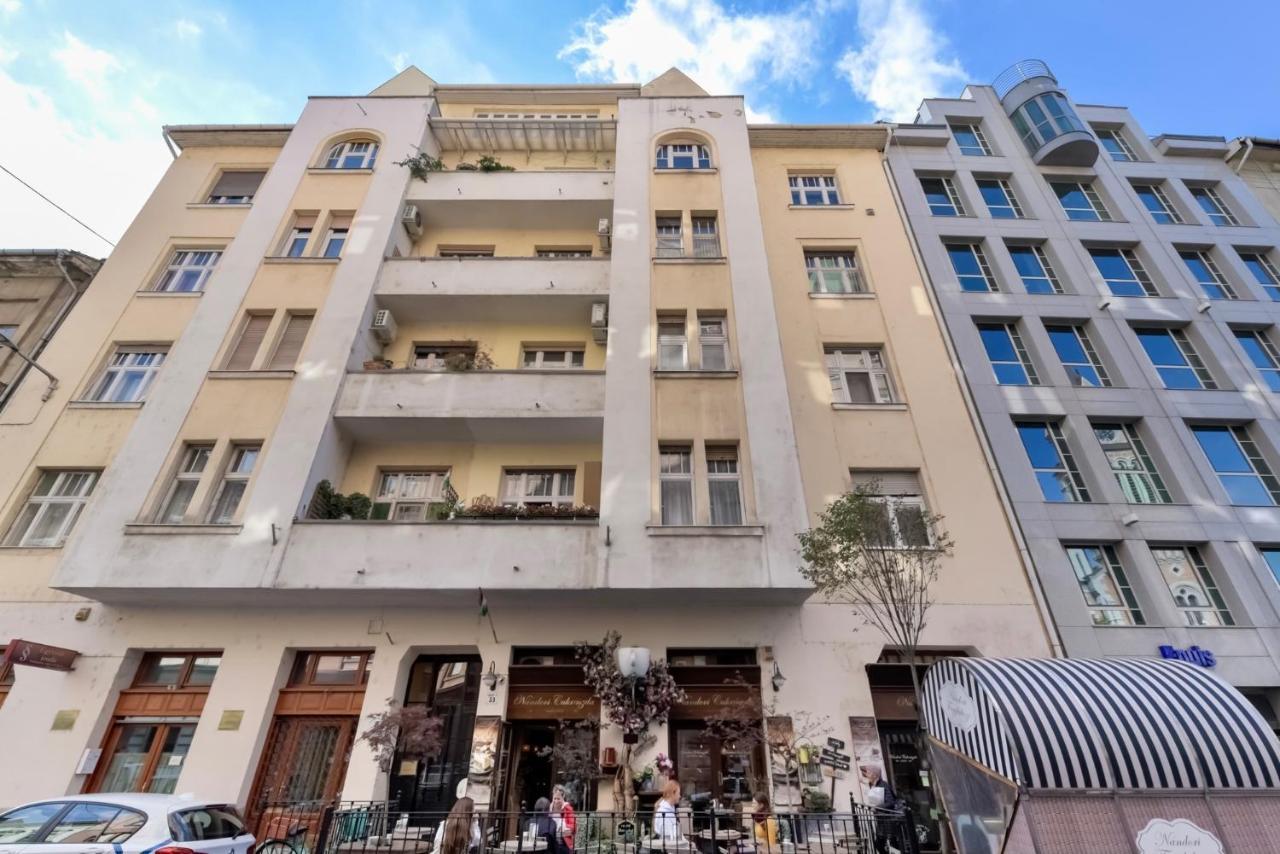 Corvina Apartment Budapest With Free Private Parking Eksteriør billede
