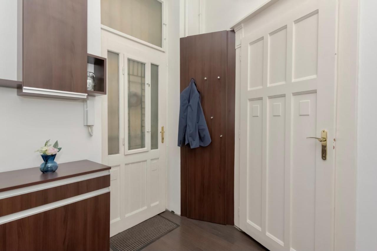 Corvina Apartment Budapest With Free Private Parking Eksteriør billede