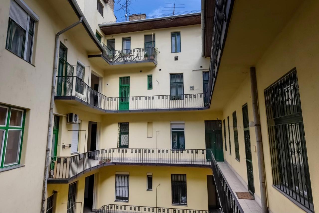Corvina Apartment Budapest With Free Private Parking Eksteriør billede